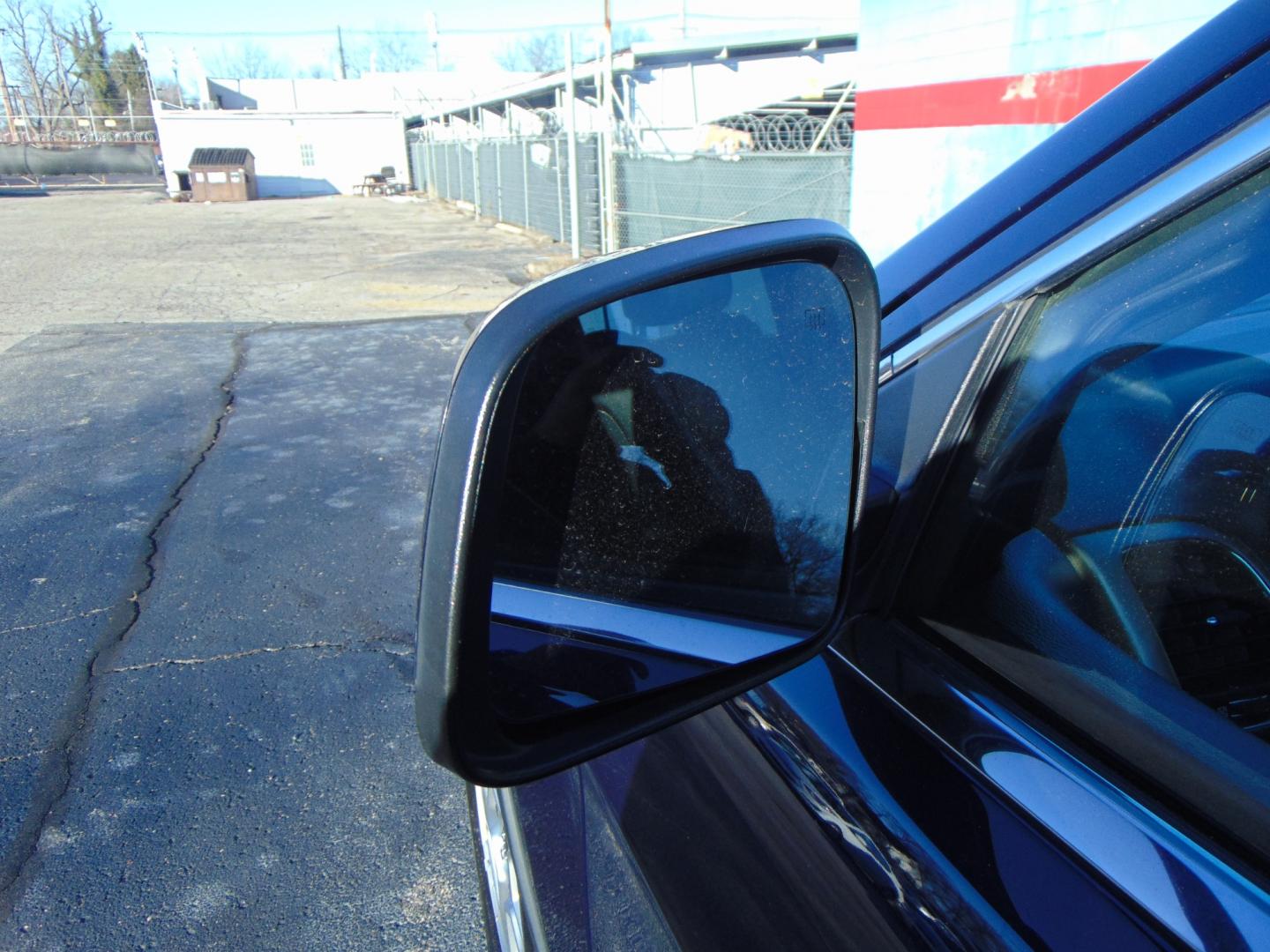 2014 Blue Jeep Grand Cherokee (1C4RJFAG5EC) with an V6 Flex Fuel 3.6 Liter engine, Automatic, 8-Spd transmission, located at 2105 Dixie Hwy, Louisville, KY, 40210, (502) 772-3333, 38.220932, -85.795441 - Photo#1